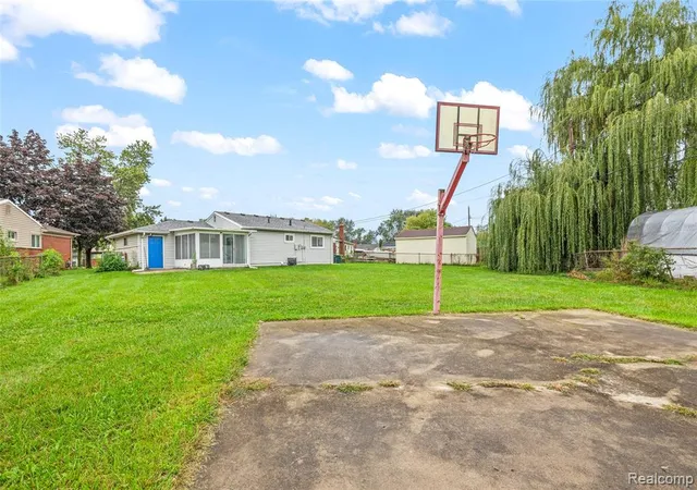 Photo 3 of Single family home for sale at 34600 Michelle Dr, Romulus, MI 48174 3434 | MLS# 61012993 | Listing updated on 2026-09-17