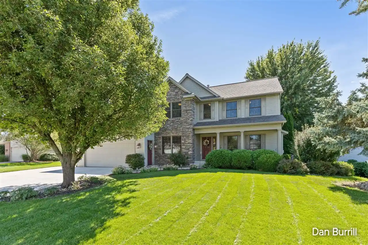 Single family home for sale at 4256 Del Mar Dr, Grandville, MI 49418 | MLS# 70559612