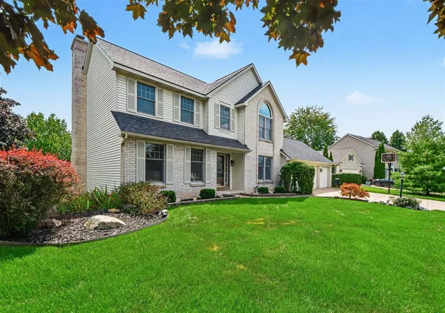 Photo 3 of Sale Pending at 1444 Penncross Dr, Caledonia, MI 49316 | MLS# 70553272 | Listing updated on 2026-09-12