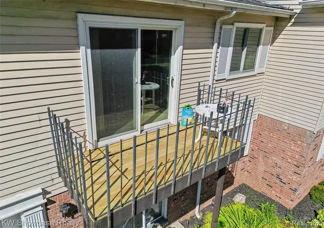 Photo 3 of Condo for sale at 5283 Highland Rd #206, Waterford, MI 48327 1940 | MLS# 61024516 | Listing updated on 2026-10-19