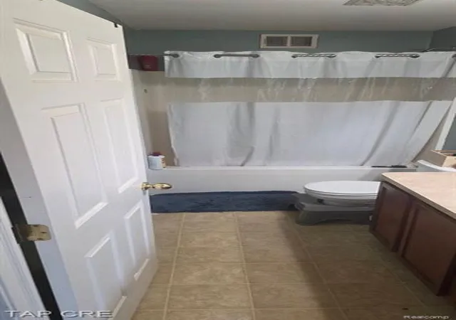 Photo 3 of Single family home for sale at 9151 Lantern Wy, Newport, MI 48166 7832 | MLS# 61024214 | Listing updated on 2026-09-01