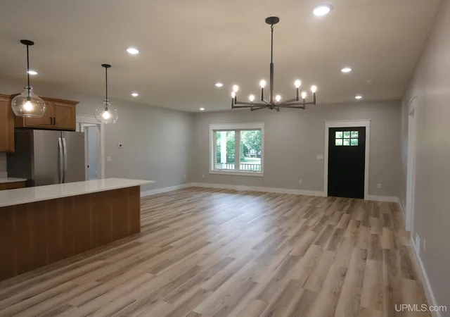 Photo 4 of Single family home for sale at 602 Oaklawn Dr, Hancock, MI 49930 | MLS# 50220524 | Listing updated on 2026-09-11
