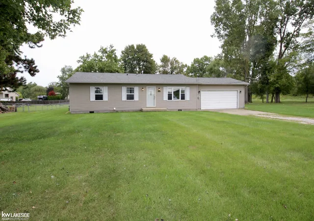 Photo 1 of Single family home for sale at 21181 24 Mile Rd, Macomb, MI 48042 | MLS# 50219640 | Listing updated on 2026-09-16