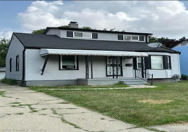 Photo 7 of Sale Pending at 16069 Liberal St, Detroit, MI 48205 | MLS# 61023507 | Listing updated on 2026-09-02