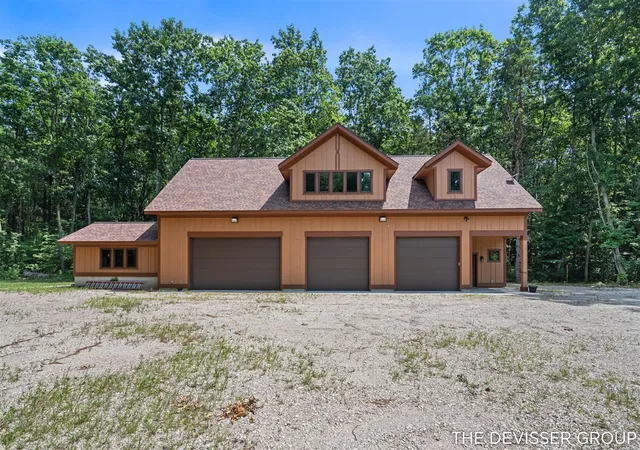 Photo 1 of Sale Pending at 5837 Timber Blf Trl, Fennville, MI 49408 | MLS# 70518202 | Listing updated on 2026-09-17