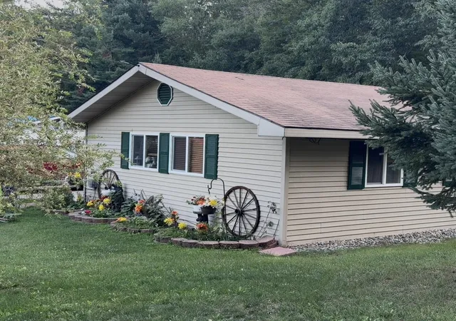 Photo 2 of Single family home for sale at 4971 N Westwood Dr, Harrison, MI 48625 | MLS# 50220528 | Listing updated on 2026-09-04