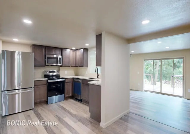Photo 3 of Single family home for sale at 2435 E Dayton Rd, Caro, MI 48723 | MLS# 50214648 | Listing updated on 2026-09-18