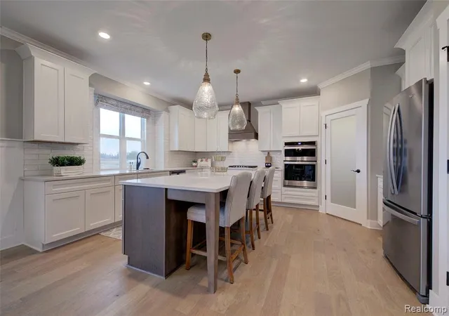 Photo 4 of Single family home for sale at Moh 124 Gambrel Ln Dr, Howell, MI 48843 5806 | MLS# 61031044 | Listing updated on 2026-10-18