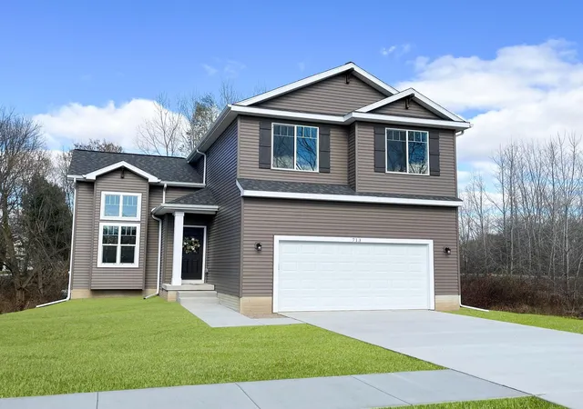 Photo 2 of Single family home for sale at 540 W Wildwood, Owosso, MI 48867 | MLS# 80073851 | Listing updated on 2026-09-26