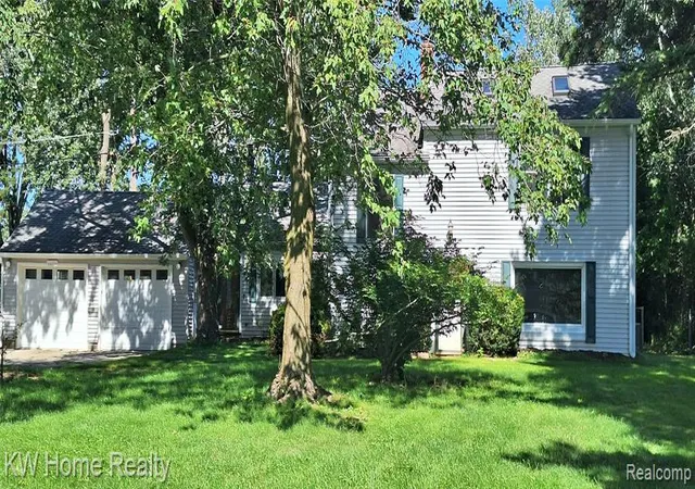 Photo 1 of Single family home for sale at 44050 Stassen Ave, Novi, MI 48375 | MLS# 61034406 | Listing updated on 2026-10-19