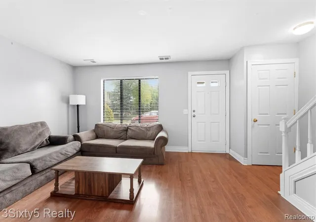 Photo 3 of Condo for sale at 20137 Cumberland Ct, Trenton, MI 48183 | MLS# 61028668 | Listing updated on 2026-09-11