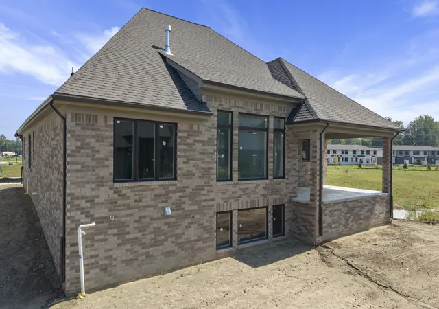 Photo 3 of Single family home for sale at 54413 Palomino Dr, Shelby Twp, MI 48316 | MLS# 50220939 | Listing updated on 2026-09-17