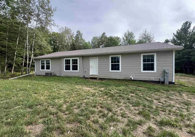 Photo 1 of Single family home for sale at W8301 Swanson Rd, Iron Mountain, MI 49801 | MLS# 50221831 | Listing updated on 2026-10-15