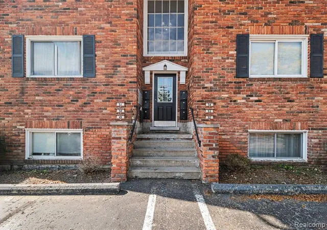 Condo for sale at 31831 Grand River Ave #52, Farmington, MI 48336 | MLS# 61038492