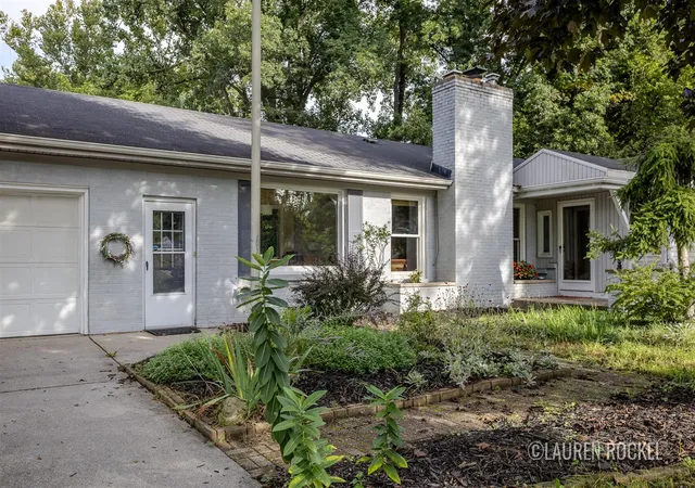 Photo 4 of Single family home for sale at 3121 Baker Park Dr, Grand Rapids, MI 49508 | MLS# 70557793 | Listing updated on 2026-09-11