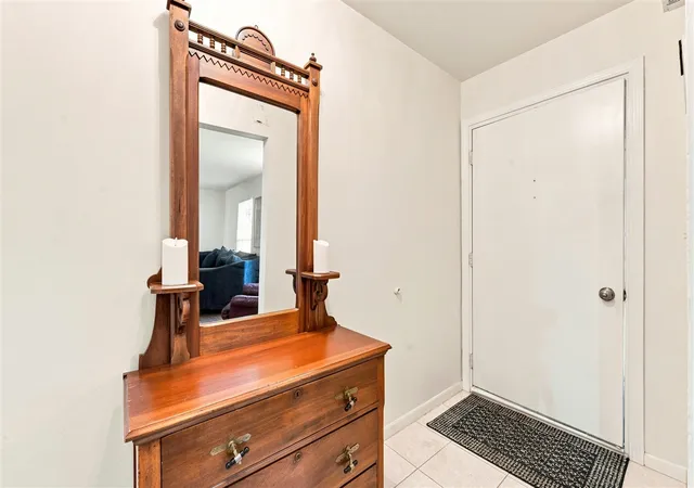Photo 2 of Condo for sale at 112 Haymac Dr #23, Kalamazoo, MI 49004 | MLS# 70555646 | Listing updated on 2026-09-13