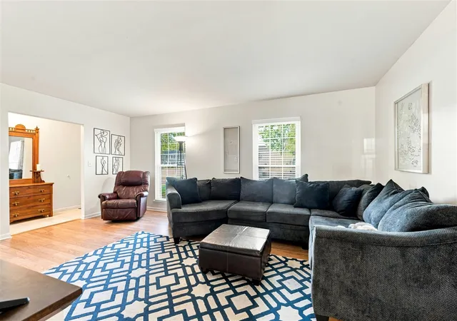 Listing Photo 4 - Condo for sale in building located at 112 Haymac Dr, Kalamazoo, MI 49004 - Unit #23