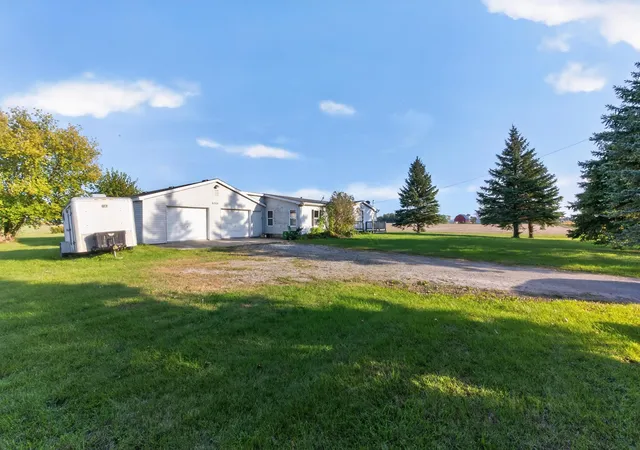 Photo 3 of Single family home for sale at 3753 Garfield Rd, Auburn, MI 48611 | MLS# 50224568 | Listing updated on 2026-10-12