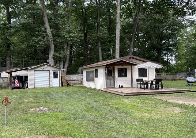 Single family home for sale at 11691 Killdeer Dr, Lakeview, MI 48850 | MLS# 70555026