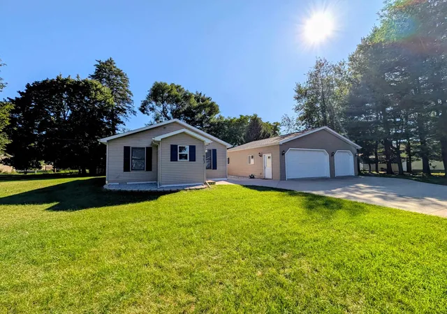 Photo 1 of Sale Pending at 903 W Deer Rd #Lot: 3-4, Gladwin, MI 48624 | MLS# 80073498 | Listing updated on 2026-10-28
