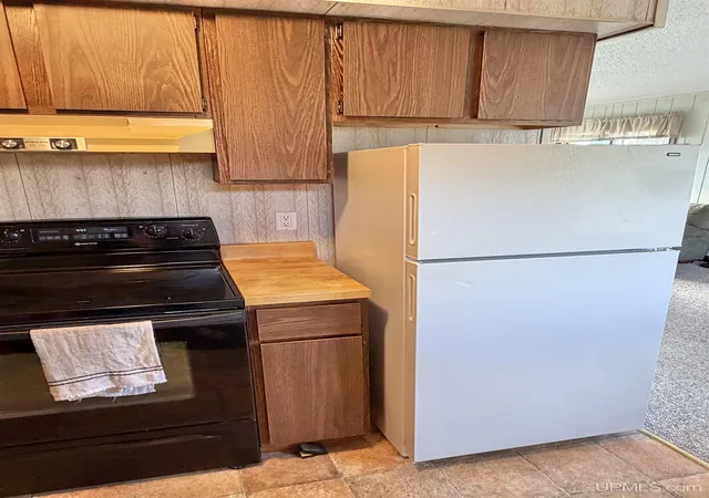 Photo 3 of Condo for sale at 960 Larue Ct #F-8, Hurley, WI 54534 | MLS# 50223182 | Listing updated on 2026-09-28