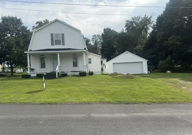 Photo 1 of Single family home for sale at 121 E Isabelle St, Belding, MI 48809 | MLS# 70555266 | Listing updated on 2026-09-03