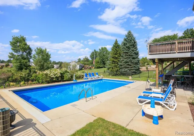 Photo 3 of Sale Pending at 4755 S Quarry, White Lake, MI 48383 | MLS# 61023302 | Listing updated on 2026-09-04