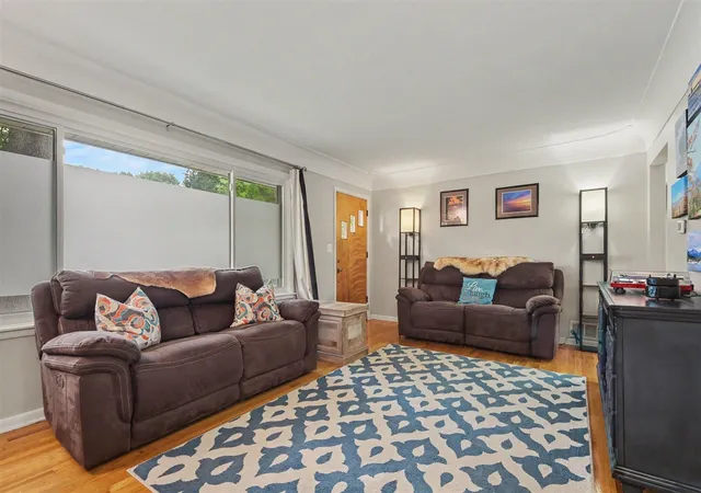 Photo 3 of Single family home for sale at 1438 Covell Ave, Grand Rapids, MI 49504 | MLS# 70555940 | Listing updated on 2026-09-30