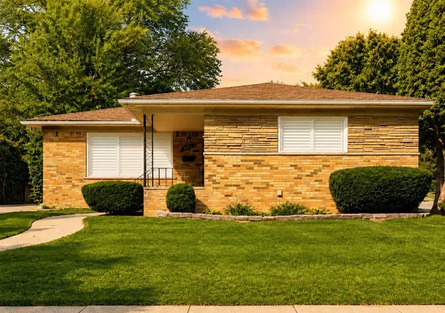 Photo 1 of Single family home for sale at 23181 Parklawn St, Oak Park, MI 48237 | MLS# 70517104 | Listing updated on 2026-09-04