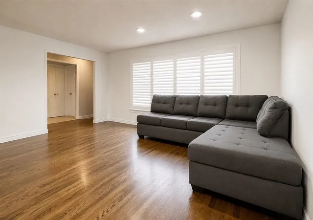 Photo 4 of Single family home for sale at 23181 Parklawn St, Oak Park, MI 48237 | MLS# 70517104 | Listing updated on 2026-09-04