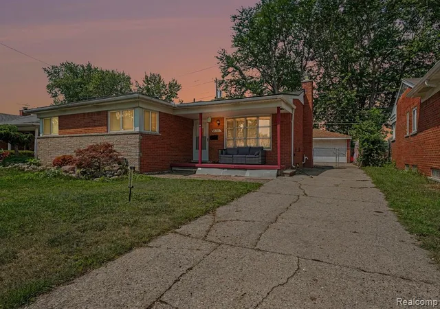 Photo 3 of Single family home for sale at 26751 Newport Ave, Warren, MI 48089 4557 | MLS# 61013775 | Listing updated on 2026-09-18