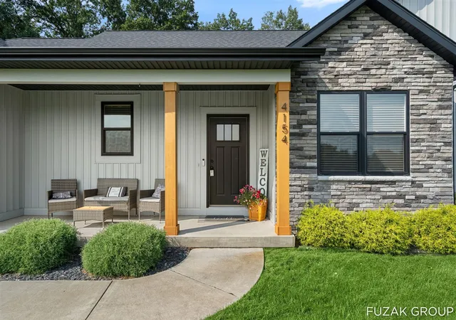 Photo 4 of Single family home for sale at 4154 Meyer Dr, Hamilton, MI 49419 | MLS# 70555607 | Listing updated on 2026-09-15