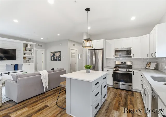 Photo 3 of Condo for sale at 148 Tamarack Ln #2B, Rockford, MI 49341 | MLS# 70525890 | Listing updated on 2026-09-18