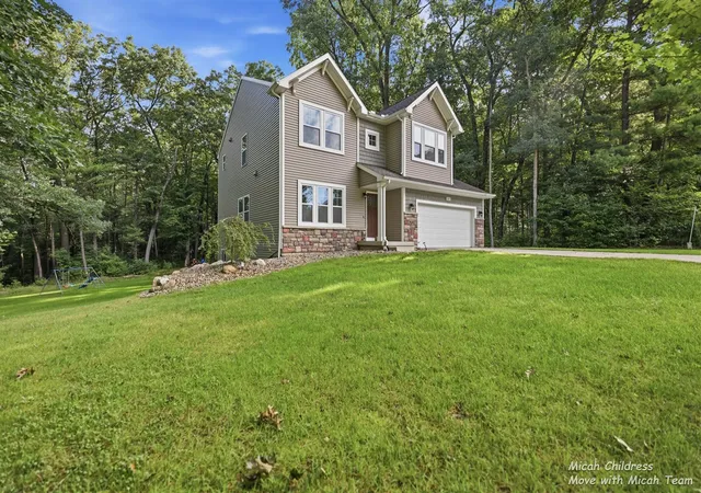 Photo 3 of Sale Pending at 3813 Ryan Woods Cir, Allegan, MI 49010 | MLS# 70555114 | Listing updated on 2026-09-08