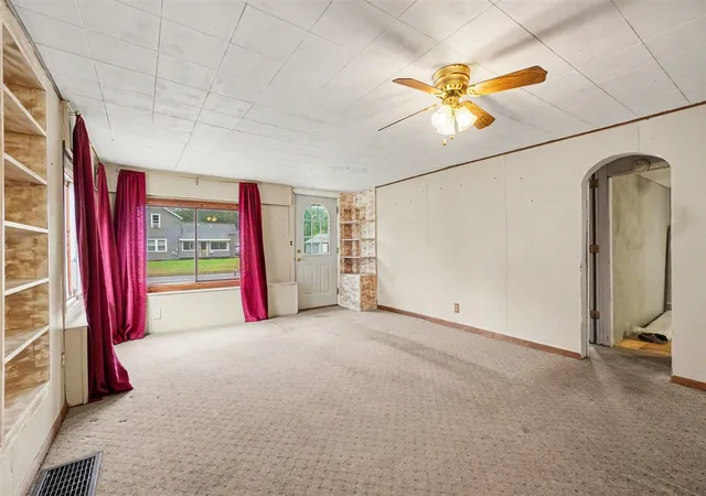 Photo 3 of Sale Pending at 412 E Franklin St, Otsego, MI 49078 | MLS# 70555483 | Listing updated on 2026-09-08