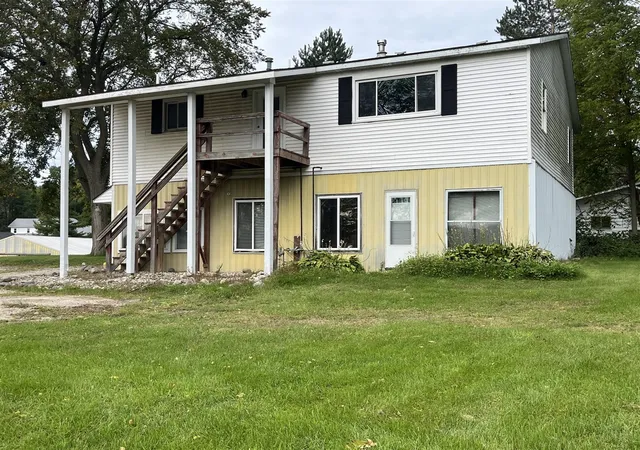 Photo 1 of Multi family home for sale at 11701 Schuilling Dr, Sparta, MI 49345 | MLS# 70558984 | Listing updated on 2026-10-13