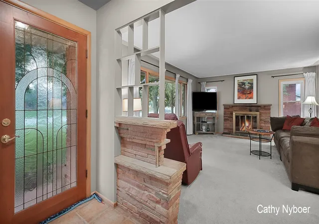 Photo 3 of Single family home for sale at 3860 Ivanrest Ave, Grandville, MI 49418 | MLS# 70556883 | Listing updated on 2026-09-10