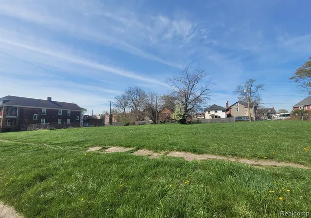 Photo 3 of Land for sale at 2939 Sheridan St, Detroit, MI 48214 1724 | MLS# 60307472 | Listing updated on 2026-09-04