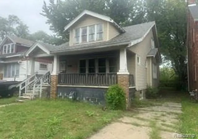 Photo 3 of Single family home for sale at 13639 Saratoga St, Detroit, MI 48205 | MLS# 61029757 | Listing updated on 2026-09-14