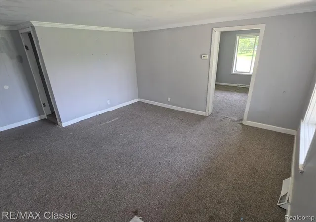 Photo 3 of Sale Pending at 21 Broadway St, Oxford, MI 48371 | MLS# 61023434 | Listing updated on 2026-09-09