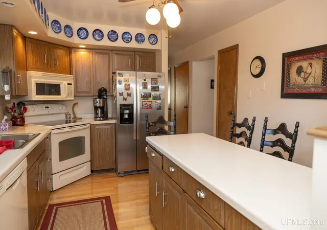 Photo 3 of Sale Pending at 1818 Prairie Ave, Ishpeming, MI 49849 | MLS# 50223550 | Listing updated on 2026-10-21