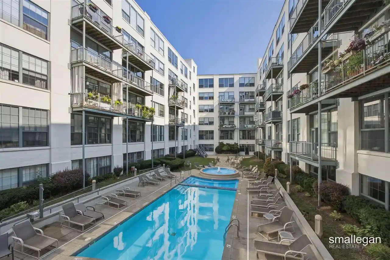 Listing Photo 2 - Condo for sale in 940 Monroe Ave located at 940 Monroe Ave, Kent, MI 49503 - Unit #444