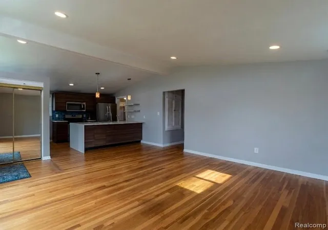 Photo 3 of Single family home for sale at 21512 Briarcliff St, Saint Clair Shores, MI 48082 1260 | MLS# 61024331 | Listing updated on 2026-09-03