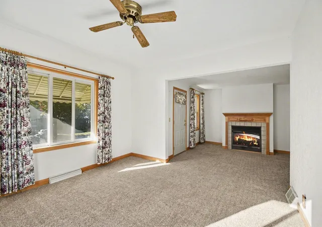 Photo 3 of Sale Pending at 805 19th Street, Bay City, MI 48708 | MLS# 50223710 | Listing updated on 2026-10-17