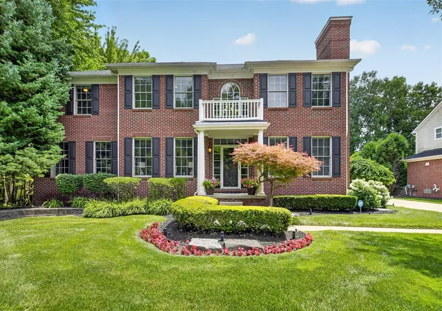 Photo 2 of Sale Pending at 613 Aylesbury Ct, Canton, MI 48187 | MLS# 70555736 | Listing updated on 2026-09-05