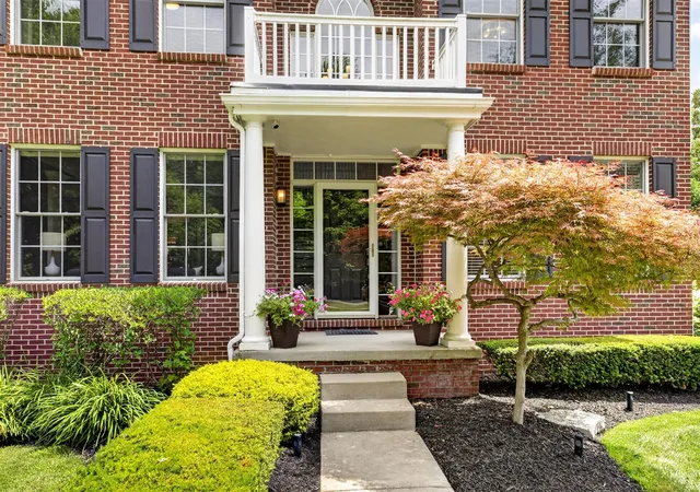 Photo 3 of Sale Pending at 613 Aylesbury Ct, Canton, MI 48187 | MLS# 70555736 | Listing updated on 2026-09-05