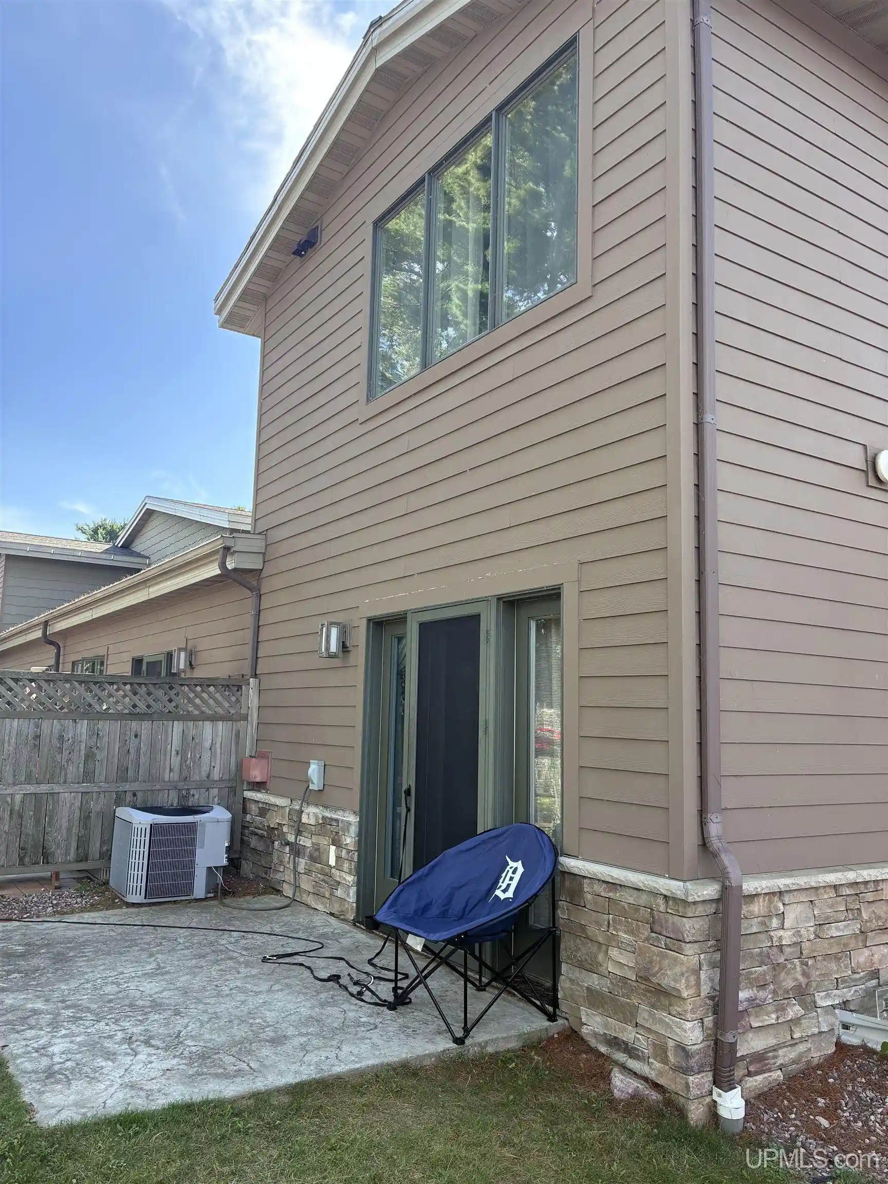 Listing Photo 2 - Condo for sale in 351 W Main St Sts located at 351 W Main St Sts, Marquette, MI 49855 - Unit 351 W Main St Sts