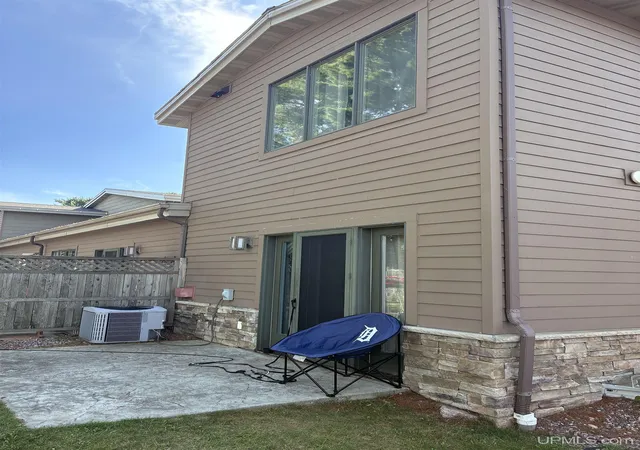 Photo 2 of Condo for sale at 351 W Main St Sts, Marquette, MI 49855 | MLS# 50222194 | Listing updated on 2026-09-18