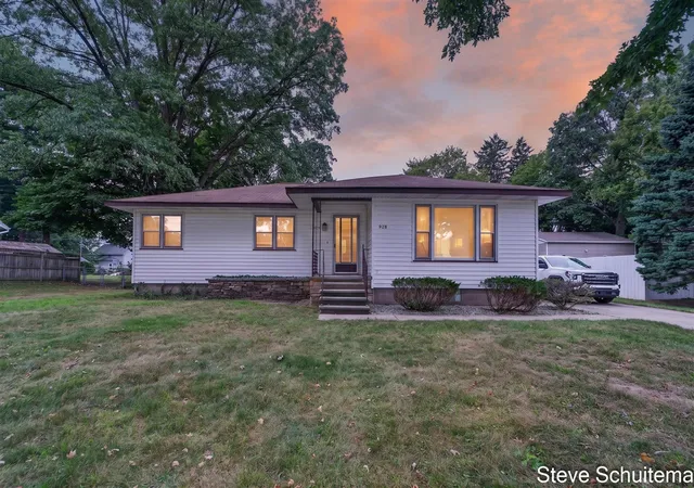 Single family home for sale at 928 S Division St, Whitehall, MI 49461 | MLS# 70554363