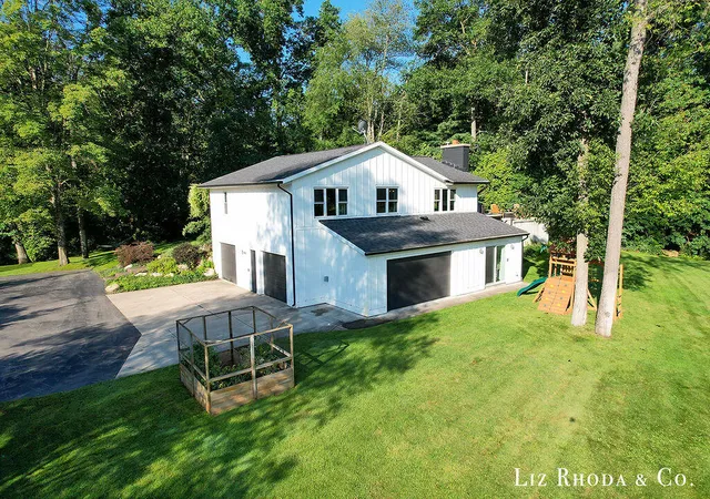 Photo 2 of Sale Pending at 5061 Egypt Valley Ave, Belmont, MI 49306 | MLS# 70556944 | Listing updated on 2026-09-10